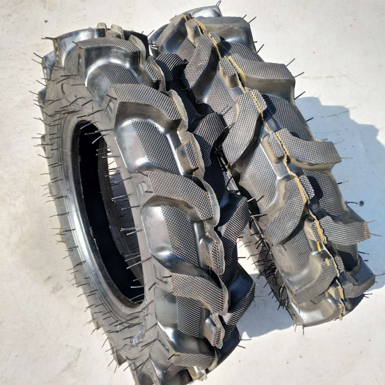 批发供应6.50-16人字花纹水旱两用微耕机专用轮胎耐磨防滑