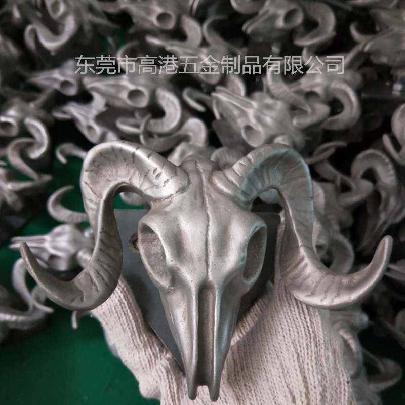 304抛光欧式家居羊头 创意装饰鹿头羊头挂件 服装店创意挂钩