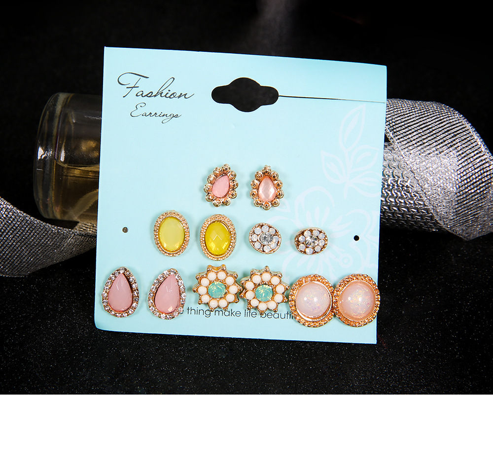 Nihaojewelry Simple Water Drop Rhinestone Flower Earring Multi-piece Set Wholesale Jewelry display picture 2
