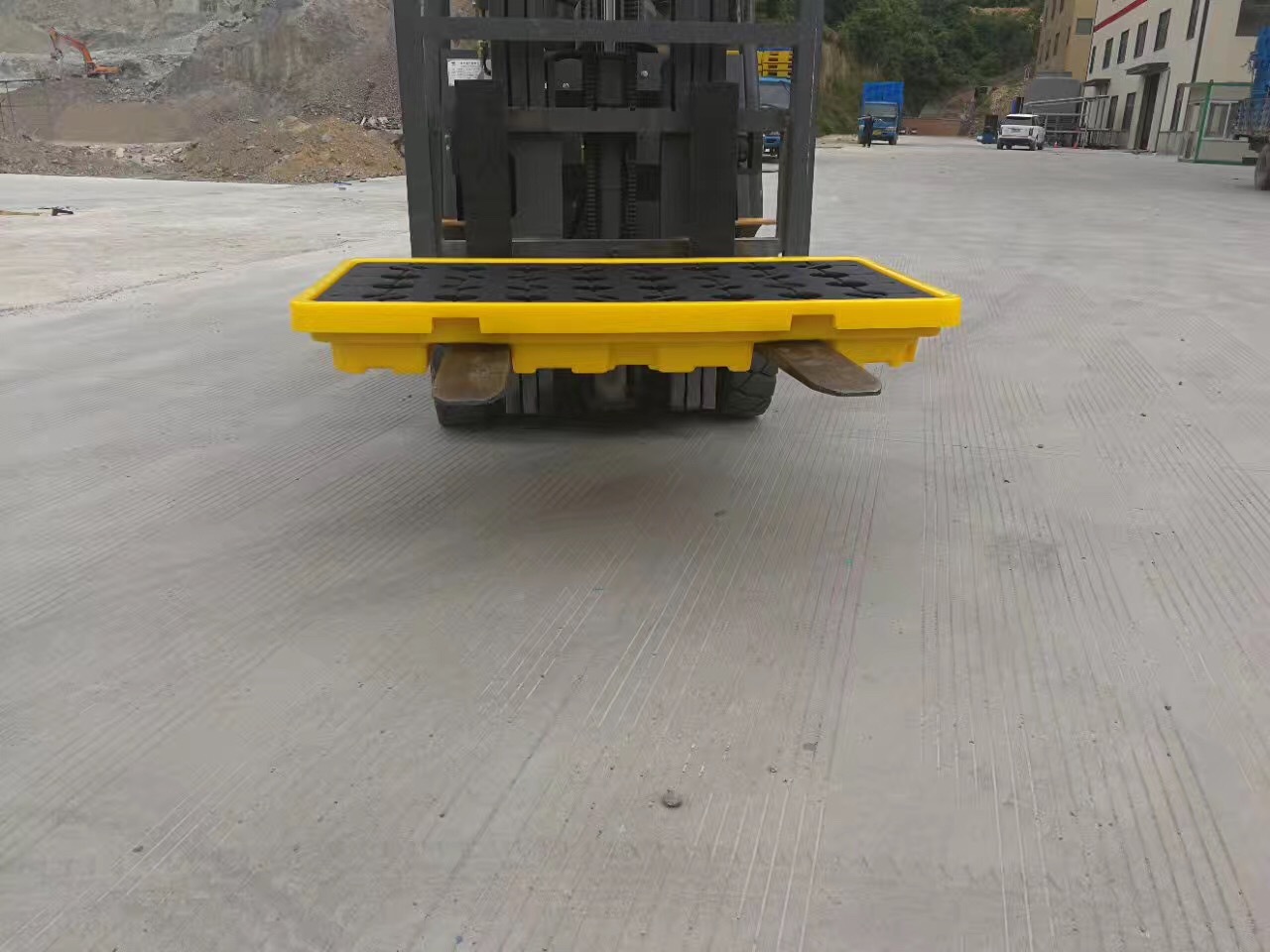 1300*680*150福建 塑料防渗漏托盘 2桶化学品渗漏卡板 叉车可进