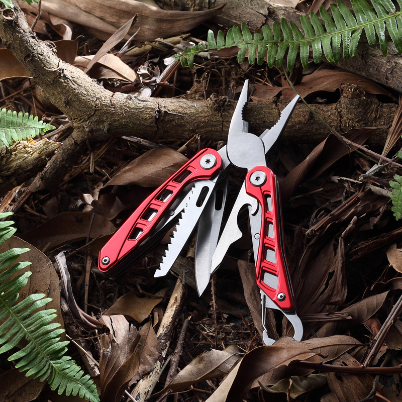 10合1户外折叠战术带登山扣小刀木锯开瓶器等组合功能便携工具钳