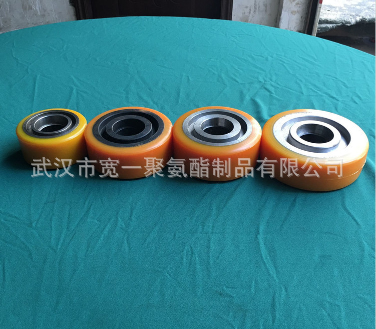 供应湖北武汉厂家滚轮包胶，胶轮包胶