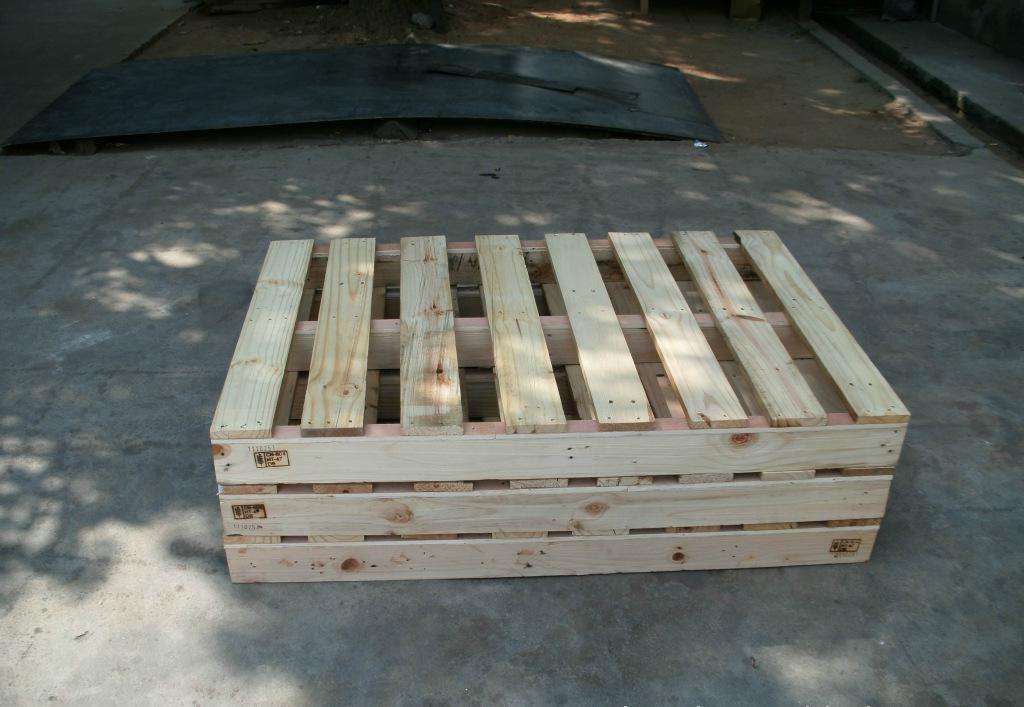 深圳熏蒸实木托盘 出口卡板 IPPC出口国际木质标准硬度好价格优惠