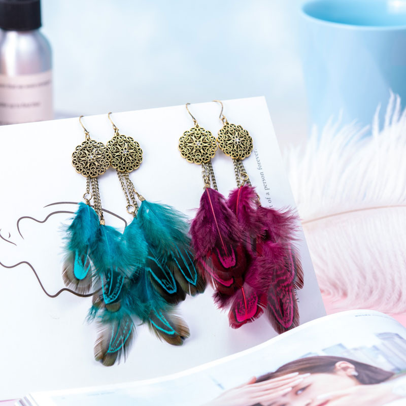 Boucles D&#39;oreilles Ethniques Longues Plumes Vintage En Gros display picture 3