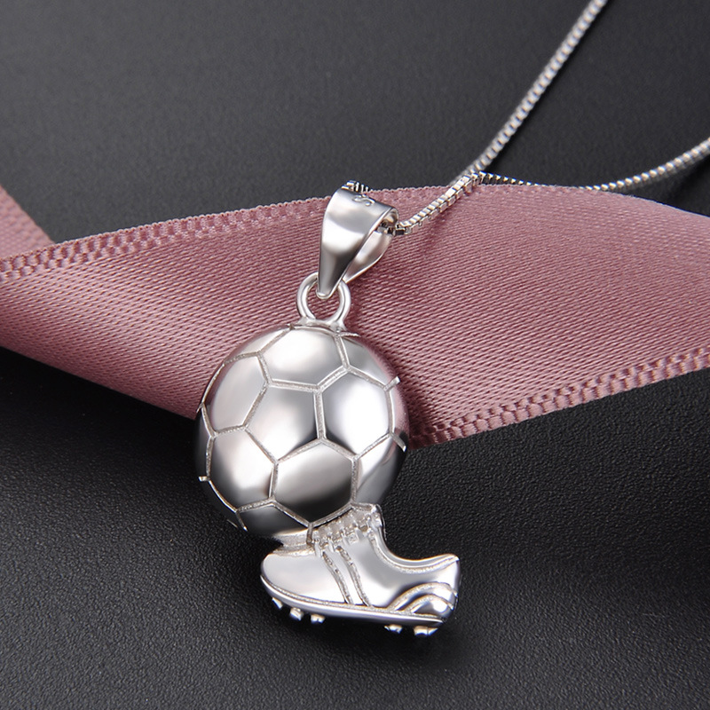 Fútbol s925 plata colgante collar dinámico personalidad dulce chica fresca joyería de moda al por mayor