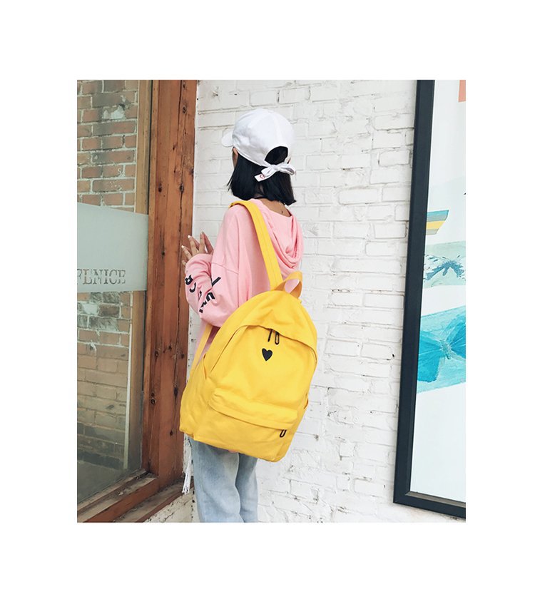 爱心双肩包_desc