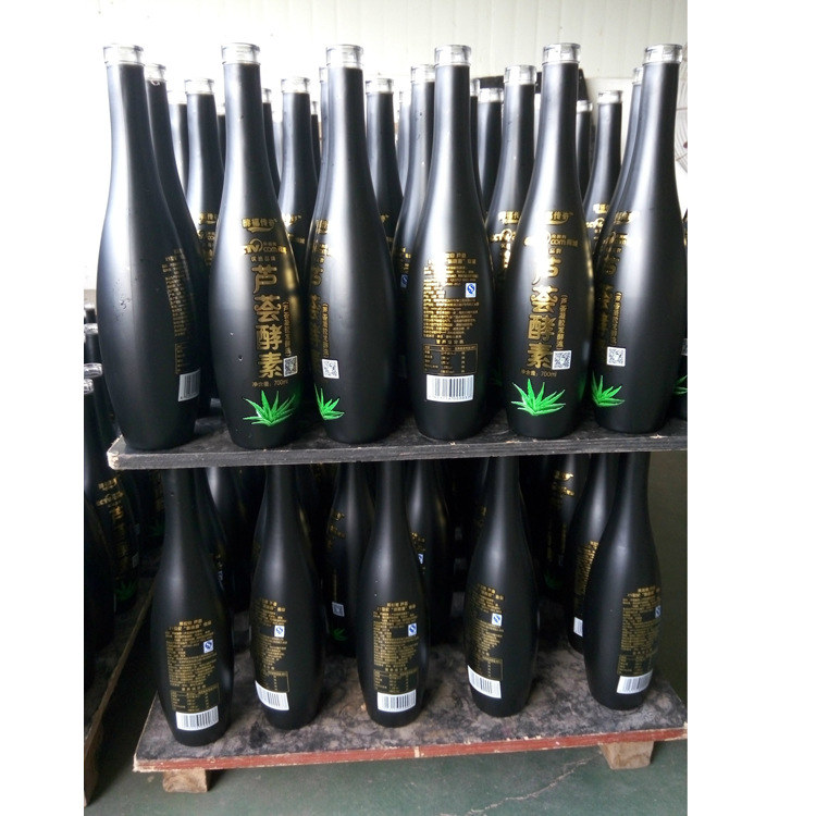 厂家直销700ml玻璃酒瓶 喷涂酵素玻璃瓶 杨梅酒瓶 定做logo和喷涂