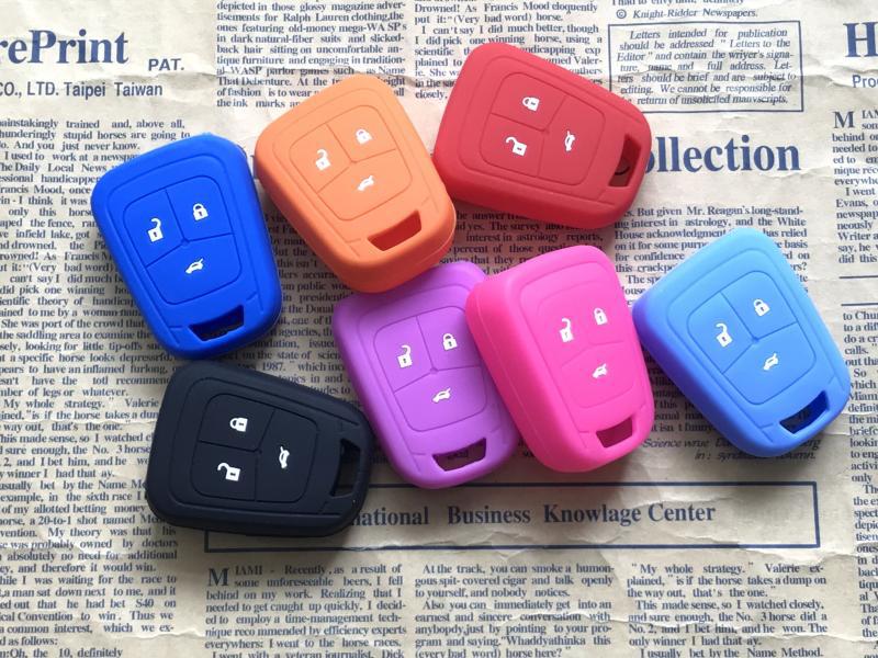 Suitable for Chevrolet Aveo Cruze Silicone Key Case Straight Type Special Car Remote Control Protective Cover Buckle