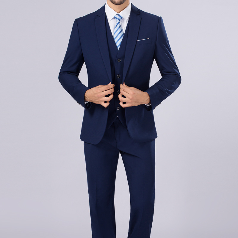 Traje traje de los hombres 2018 nuevo traje de tres piezas vestido de boda de los hombres boda dama de honor traje pequeño ajuste Delgado de los hombres