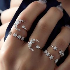 European and American Bohemian 5-Piece Diamond-Embedded Set Engagement Ring for Women, Vintage Wedding Festival Stars and Moon Crystal Ring