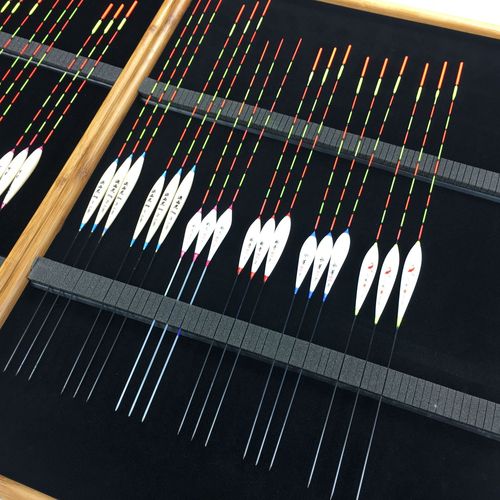 Bal fir wood float with thick eye-catching tail comprehensive fish float platform fishing buoy fishing gear supplies wholesale