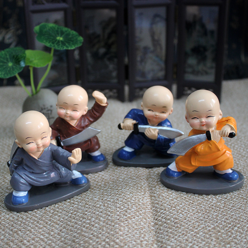 卡通公仔舞刀小和尚汽車擺件樹脂工藝品家居擺件車載內飾裝飾用品