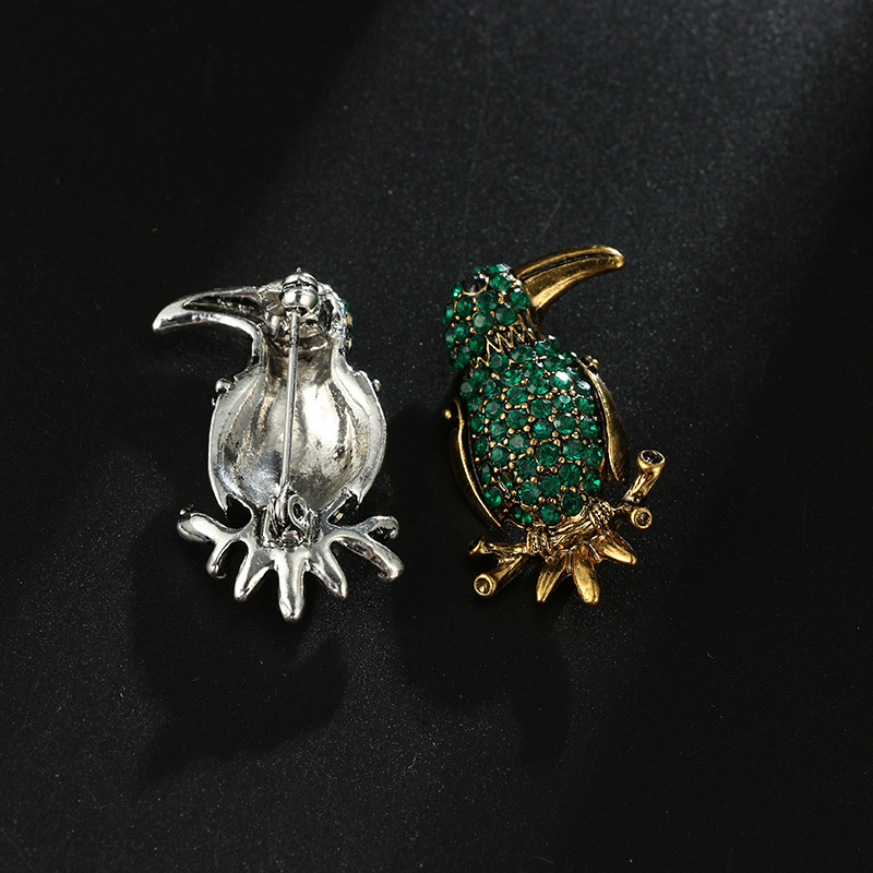 Alloy Vintage Animal brooch(6596 gold + silver) NHGY2562-6596-gold-silver
