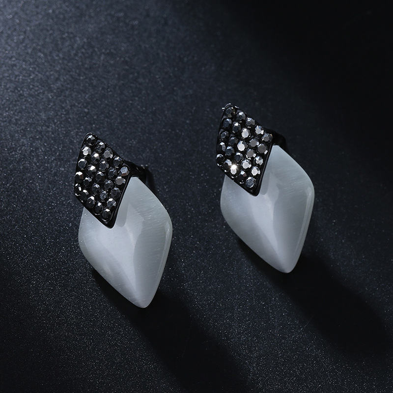 Simple Opal Geometric Earrings display picture 5
