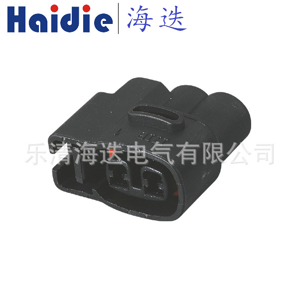 喷规插件 汽车连接器 塑料件MG640605/MG 640605