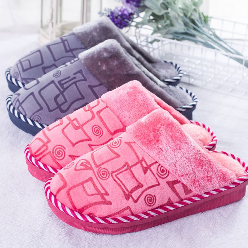 Autumn and winter Cotton slippers The thickness of the bottom lovers Men's Large Home non-slip keep warm The month indoor Maomao slipper