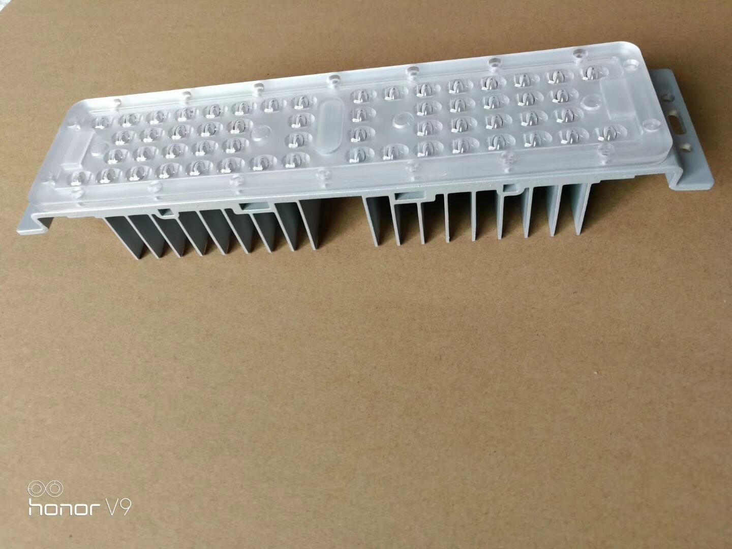 1AED53705AA88D15ABC06B75D917D3