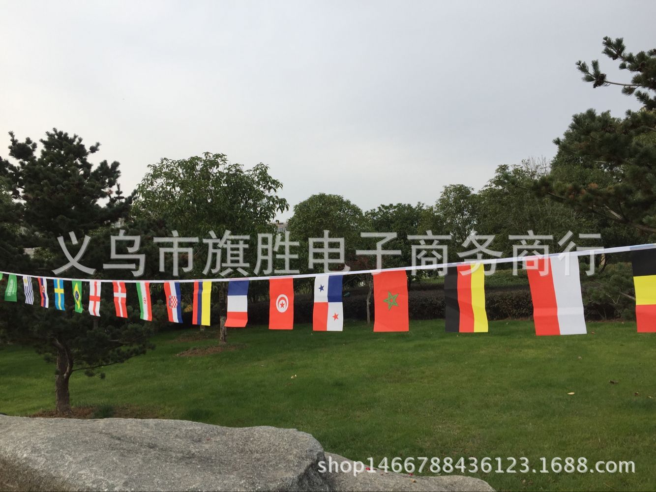 现货黑白格串旗14*21cm8号方程式赛车串旗酒吧KTV吊旗涤纶挂旗-阿里巴巴