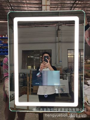 led浴室镜智能镜 酒店壁挂卫浴镜防雾高清化妆镜WIFI电视蓝牙音乐|ru