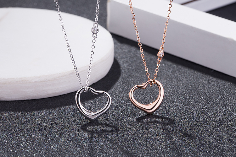 Simple Style Heart Shape Sterling Silver Plating Pendant Necklace display picture 1