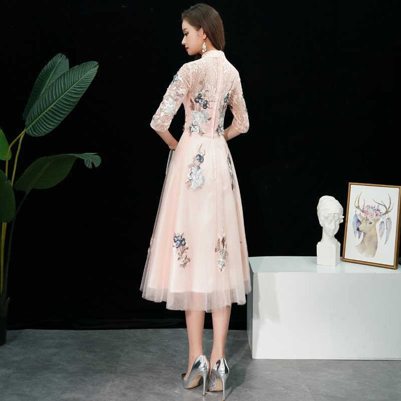 Vestido de noche estilo chino con cuello mandarín para banquetes, novedad 2026, para reuniones anuales de otoño y verano, cheongsam mejorado, elegante, adelgazante, estilo midi.