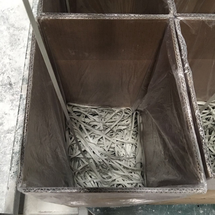 9131840267_368345526