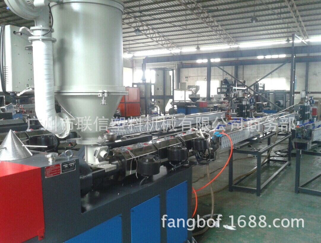 TPU黑色电话线发圈生产设备女加粗头绳弹力扎头发成人发绳挤出机