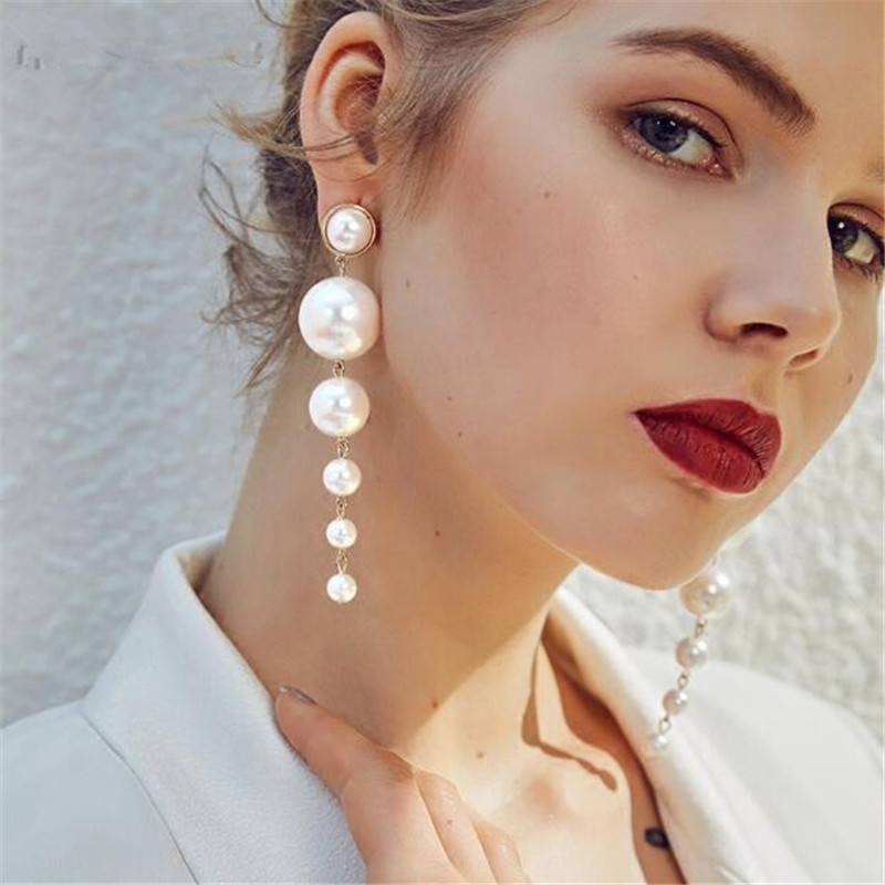 New Long Imitation Pearl Pendant Fashion All-match Earrings display picture 5