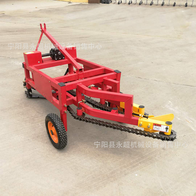 山东家用拔果子机收长果机四轮车带花生收获机链条夹秧式收花生机