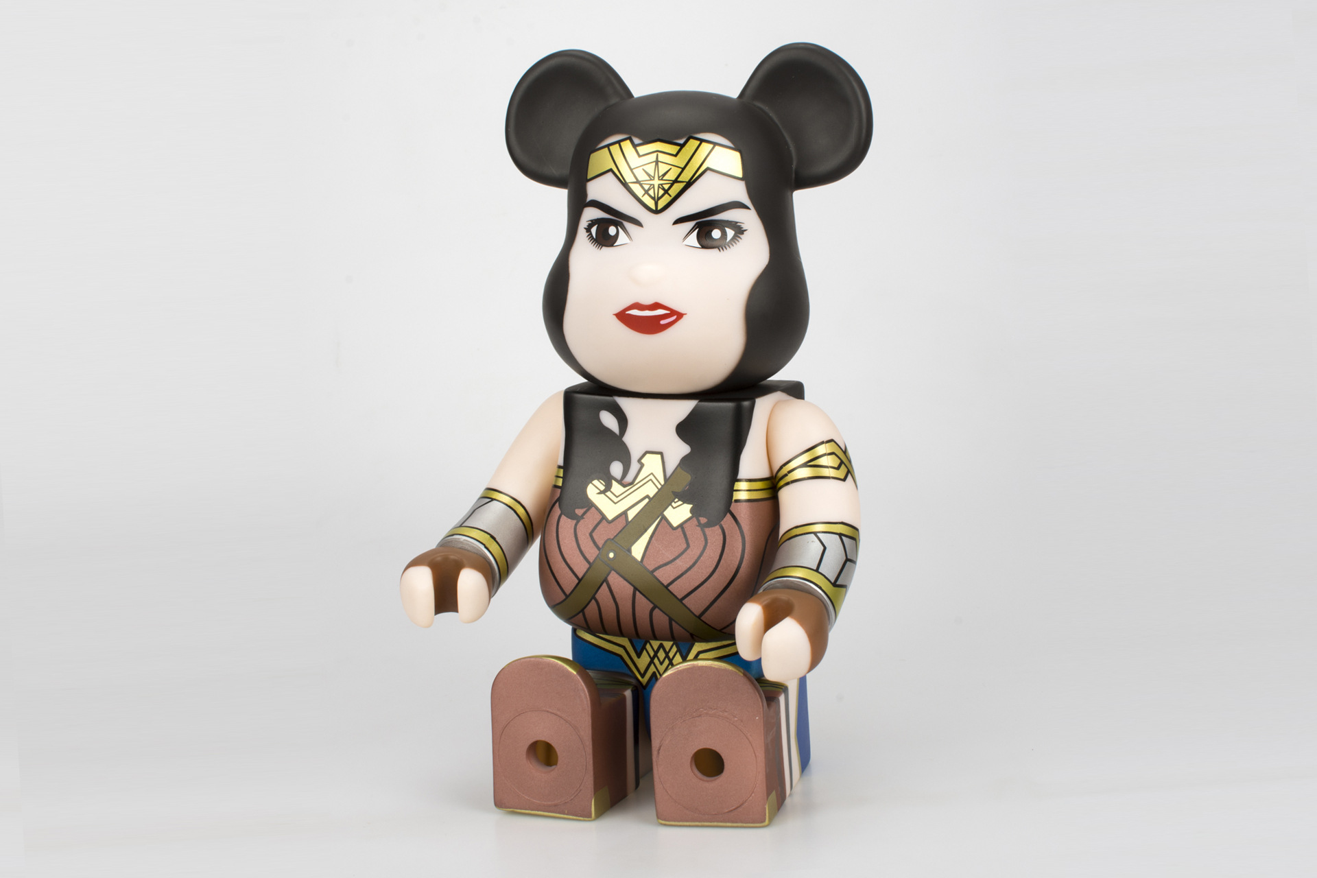 Wonder Woman Figurine