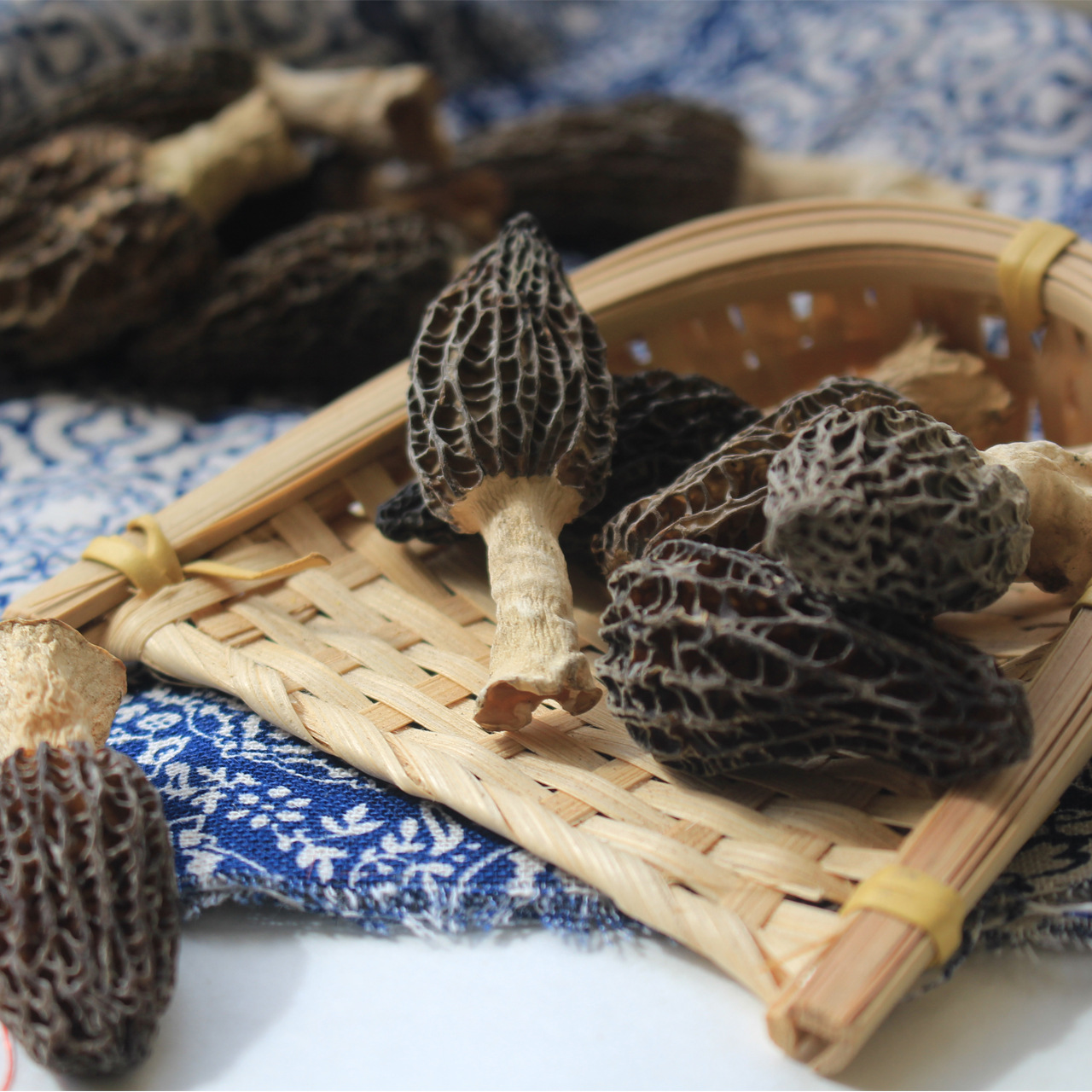 Dried Morel Mushrooms Yang Du Jun 500g Soup Culinary Pack overview