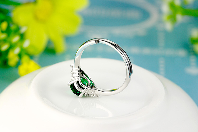 Fashion Oval Copper Rings Inlay Artificial Gemstones Copper Rings