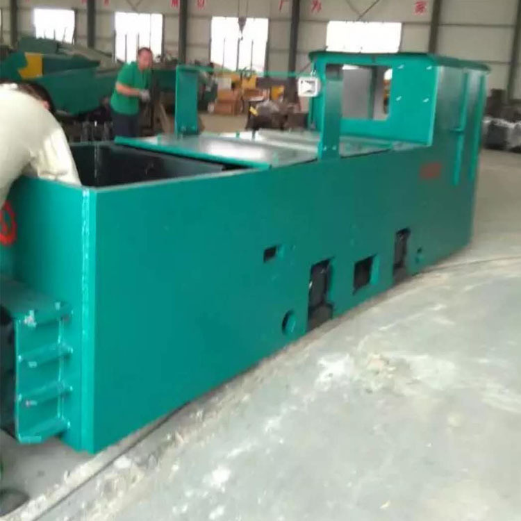 7吨架线式电机车系列 10吨矿用电机车厂家 架线式电机车整流柜