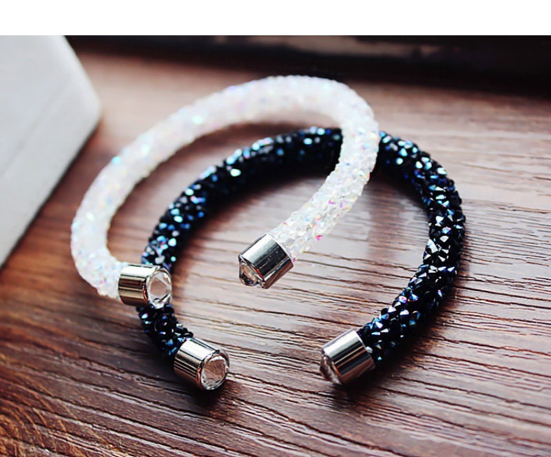 5994df13b882e16153ab7c04-5-ori