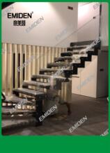 深圳意美登楼梯供应万科样板房钢木楼梯/玻璃扶手