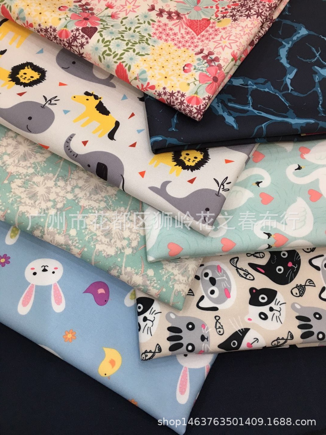 花之春涤纶牛津布600D可提拉防水复合布箱包面料厂家直销一件代发