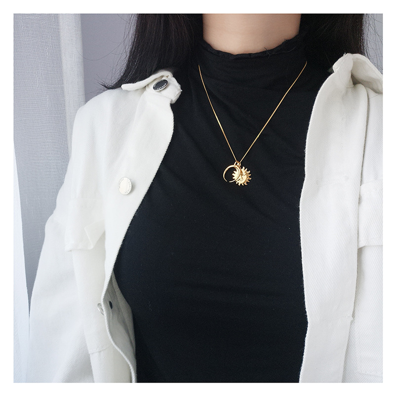 Necklace Image 2