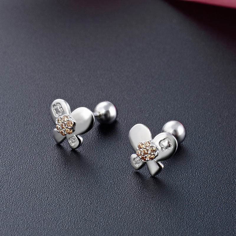 S925 pendientes de plata en forma de mariposa pendientes de las mujeres incrustadas en diamantes simple diseño de nicho fresco pendientes de perforación de oreja pequeña
