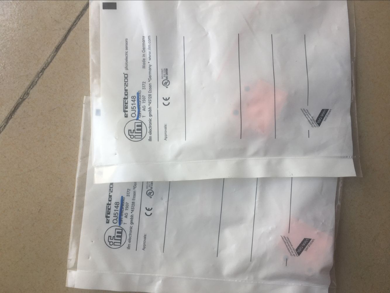 OJ5148 易福门全新漫反射传感器 OJH-FPKG/SO/AS 现货