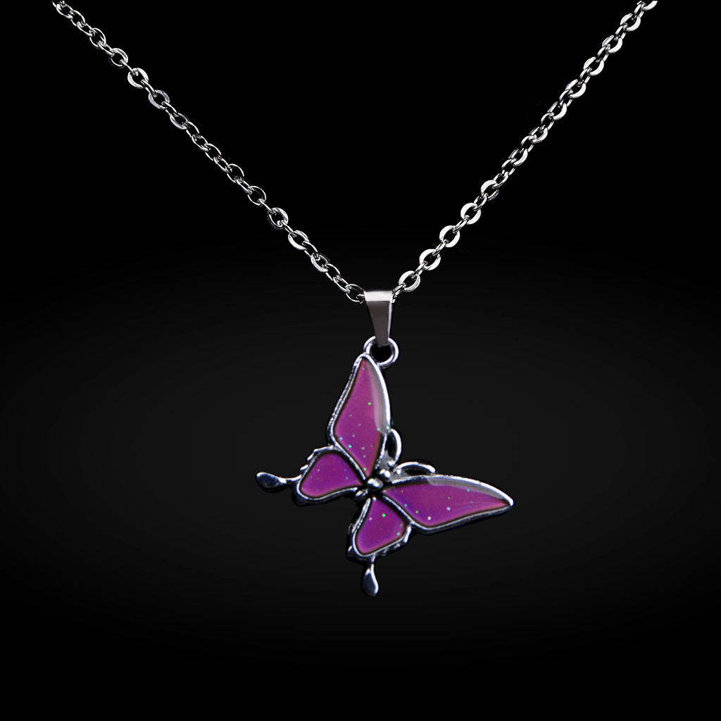 10g Weight White-Plated K Plating Material Zinc Alloy Pendant Material Necklace Classification 201 Stainless Steel Chain Material Wedding, Travel, Birthday Occasion 201 Stainless Steel, Zinc alloy Material Insect Pattern Women'S Gender Plating Design Wholesale Jewelry Lady Insect 201 Stainless Steel Zinc Alloy White-Plated K Plating Necklace 无