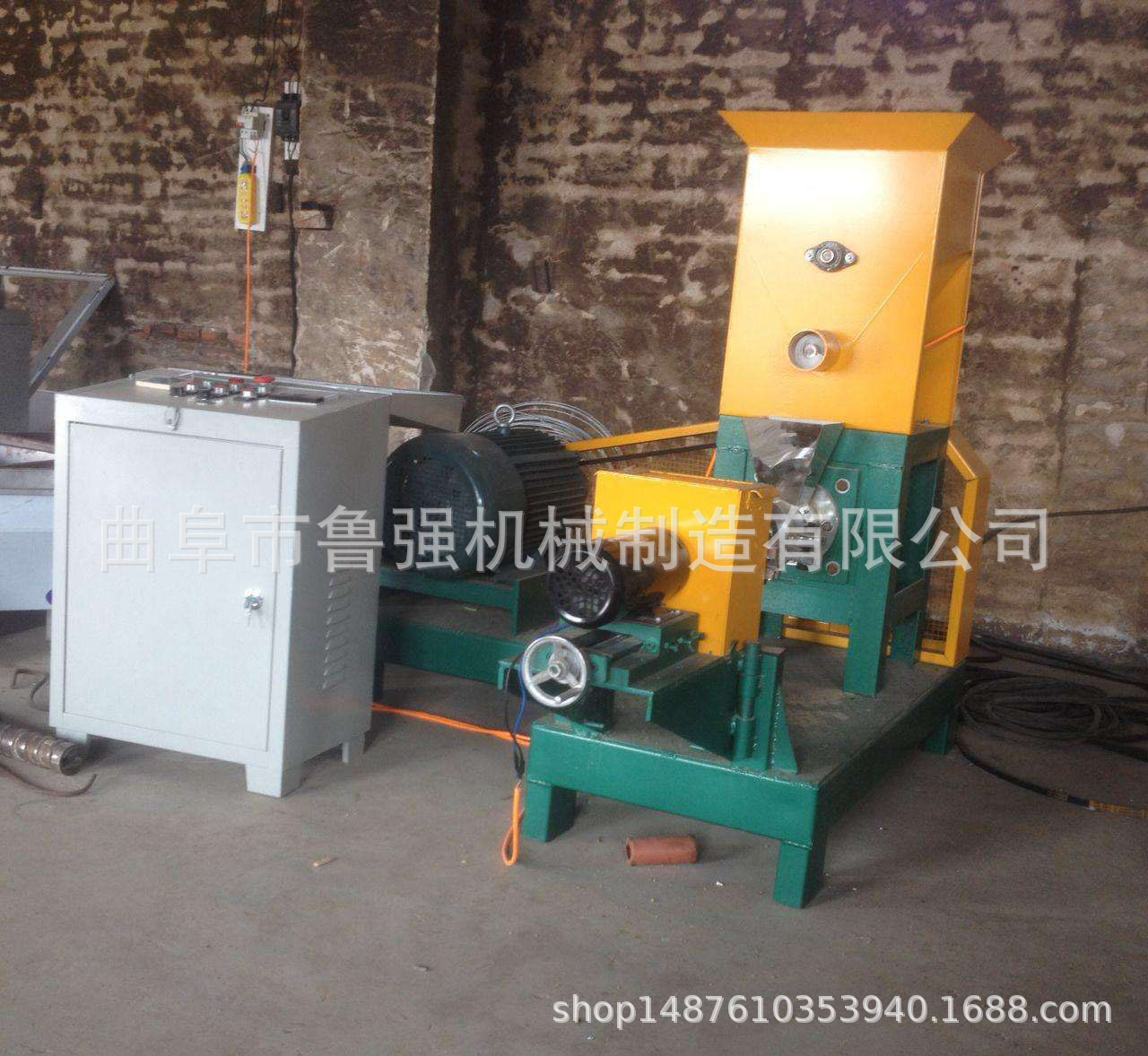 广州饲料加工设备鱼饵饲料机