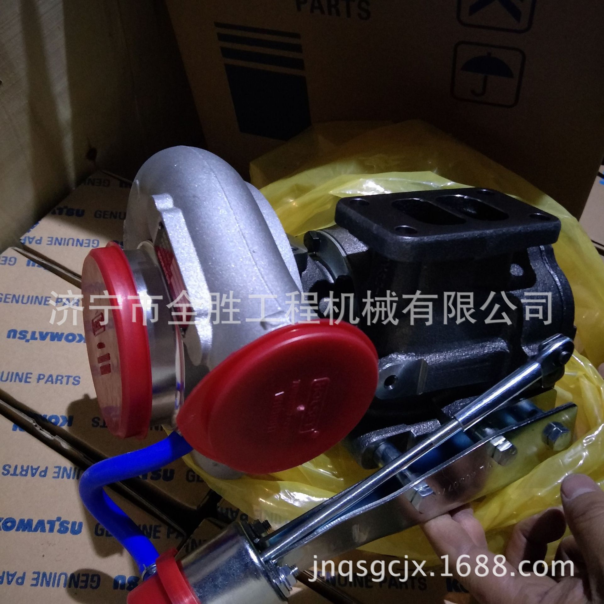 供应供应WA380-3装载机四联泵705-55-34190 齿轮泵705-55-34190