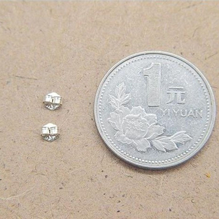 8929523774_1872389160