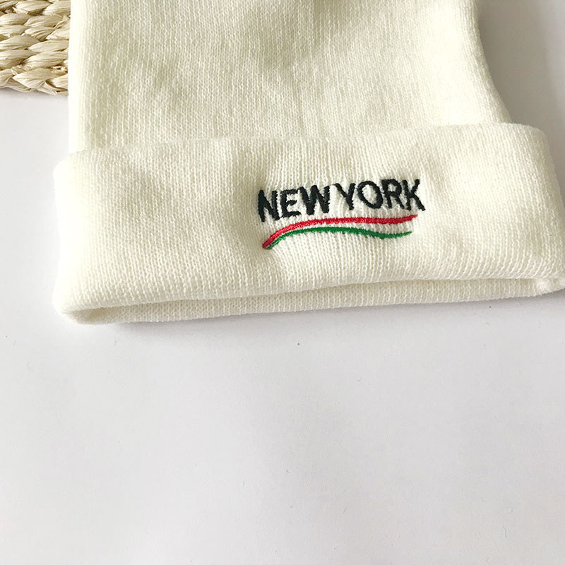 Fashion Embroidery Knitted New Wild Outdoor Cold Warm  Couple Winter Cap display picture 8