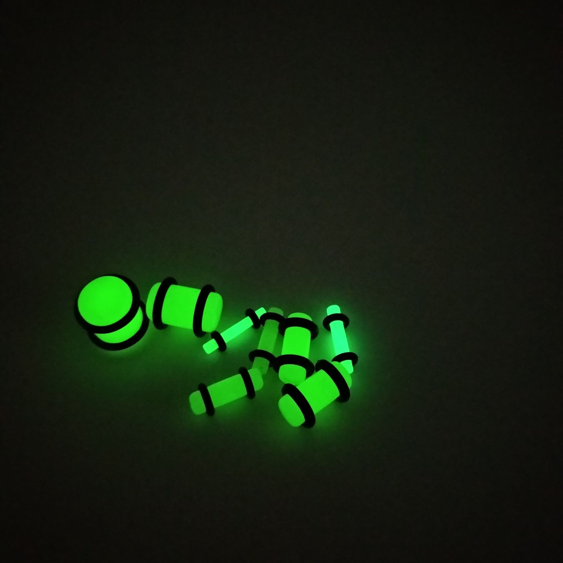Acrylic Luminous Spike Ear Taper Expander - Geometric Body Jewelry for Ear Piercing detail image 13