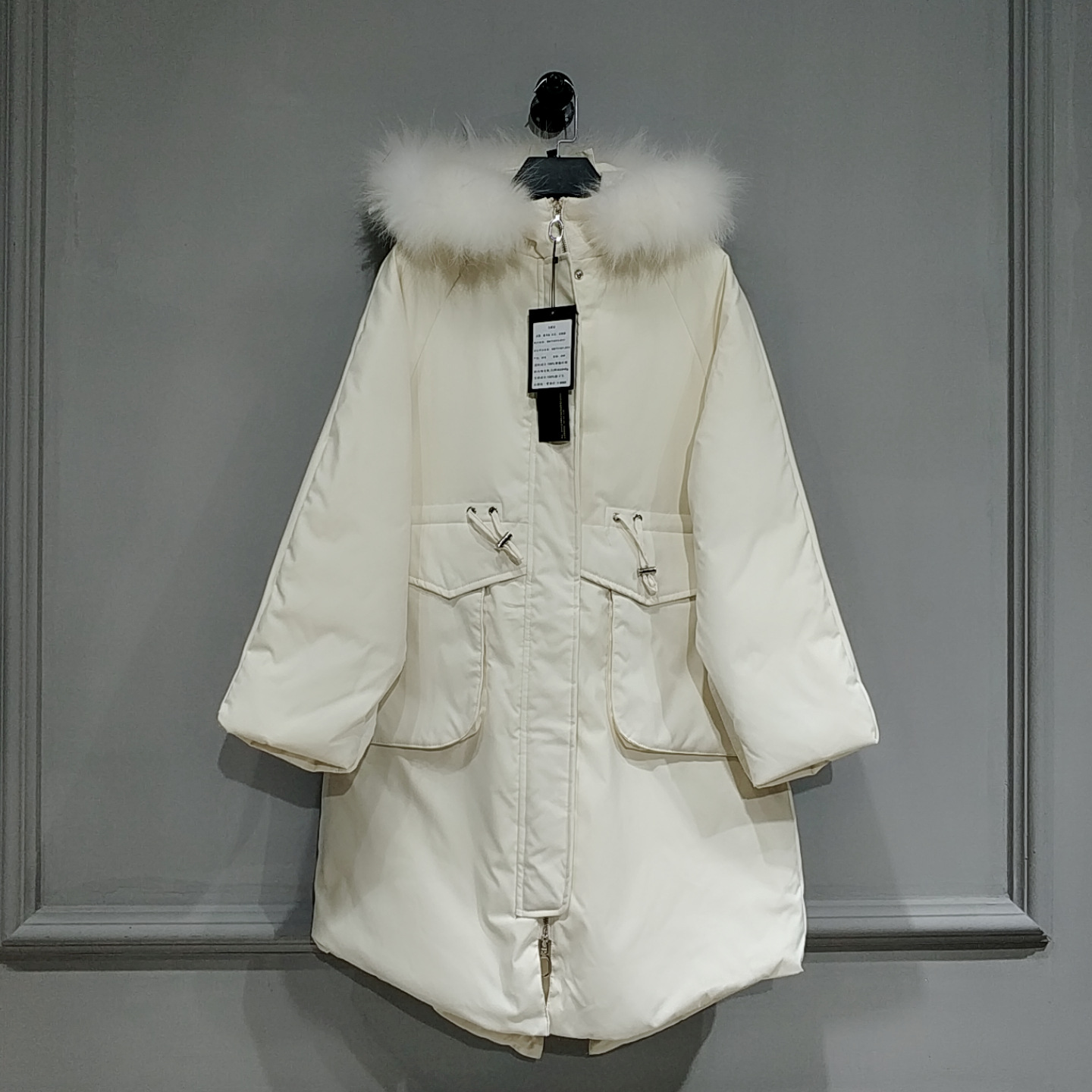 密西婭豪華羽絨服