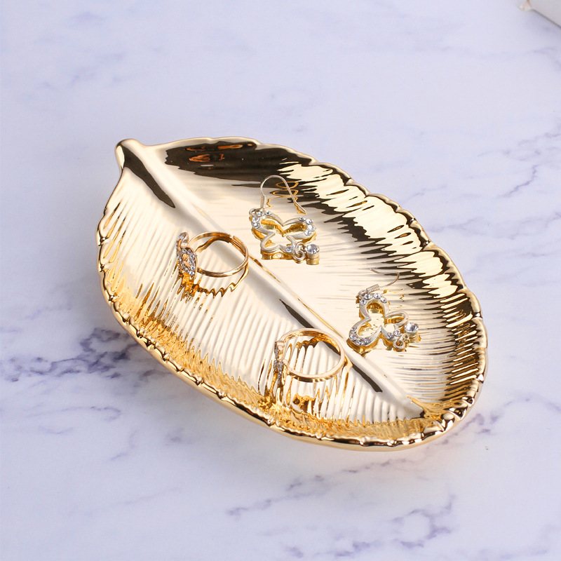 北欧 金色叶子陶瓷收纳盘 金色树叶首饰托盘 干果碟 家居摆件