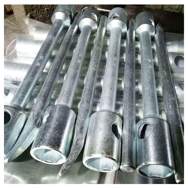 厂家销售精制轮胎套筒 规格齐全 质优价廉 欢迎洽谈