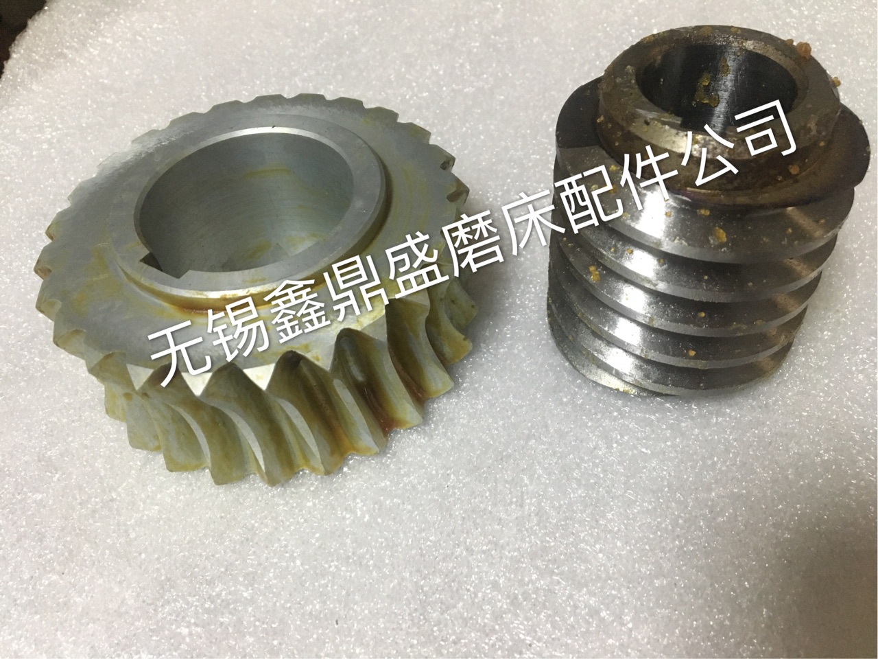 无锡机床厂宽砂轮无心磨ＭZ10160蜗轮蜗杆