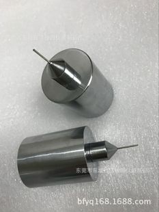 素人时期的李一桐